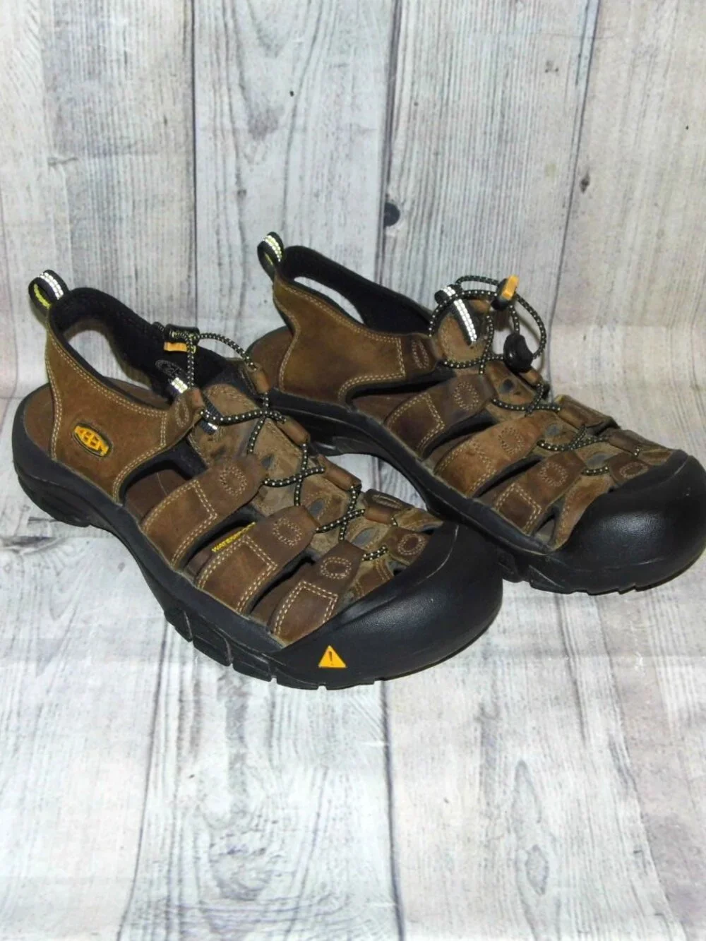 KEEN Newport Brown Leather Sandals Mens Size 11